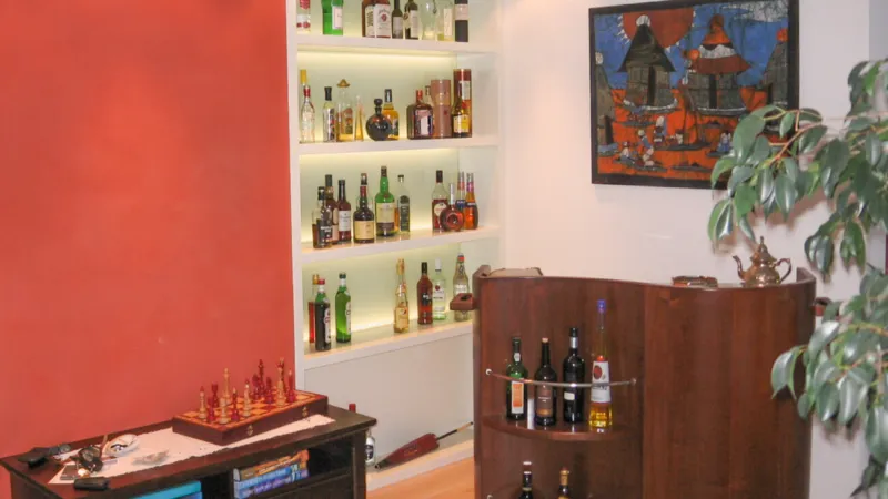 Ideazione di mobile bar per abitazione privata